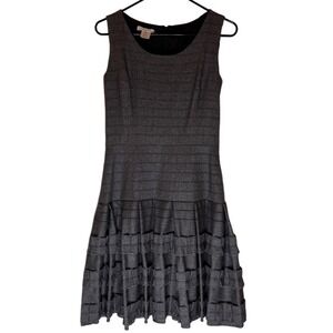 Oscar de la Renta Fall 2011 Runway Collection Gray Wool &‎ Silk Lined Dress 8